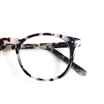 Close up of Aurora glasses from Eyebuydirect